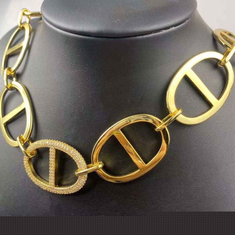 Apm Necklaces